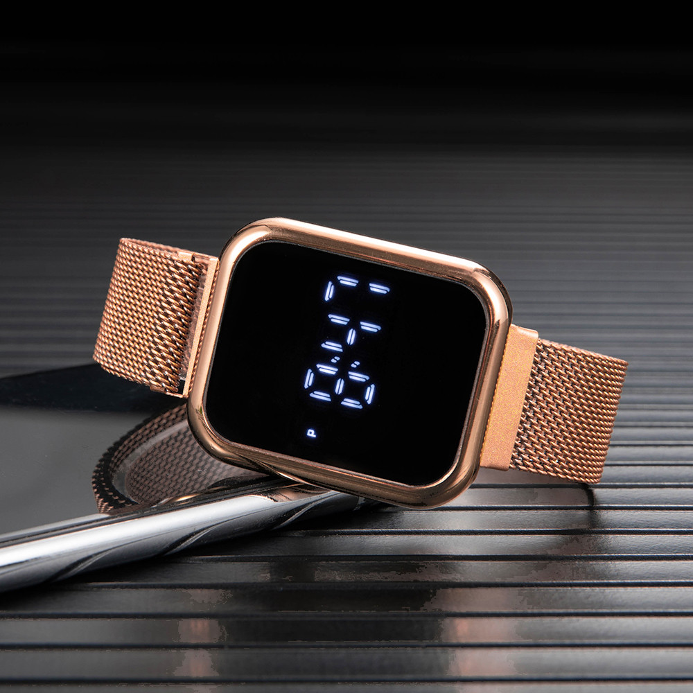 Модные прямоугольные цифровые  – обзор и цена Luxury Watch Uk