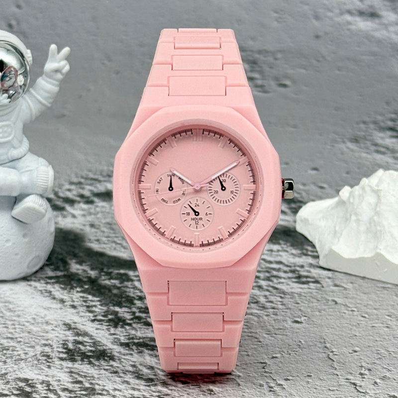 Модные кварцевые часы известно – обзор и цена Luxury Watch Market